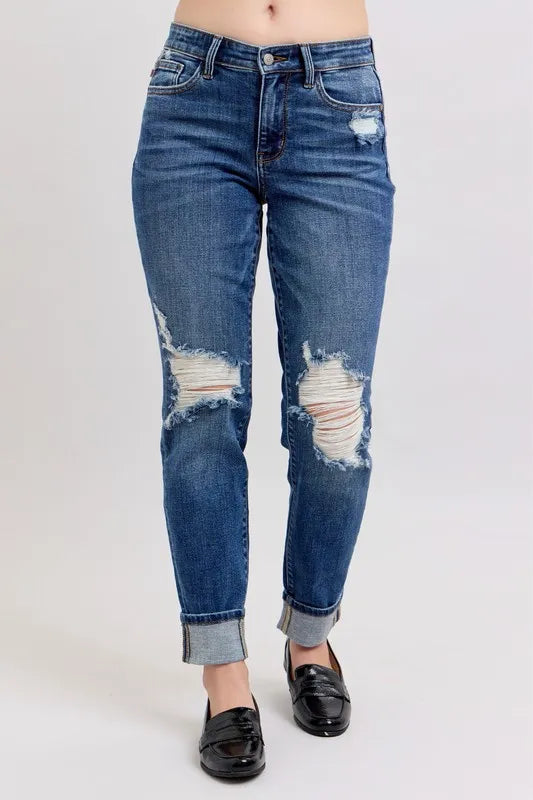 Judy Blue Full Size Mid Rise Boyfriend destroy Jeans with Yoke Pockets and Faux Selvedge Cuff Plus Size-Boohh