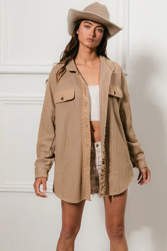 BiBi Heavy Waffle Oversized Shacket-Boohh